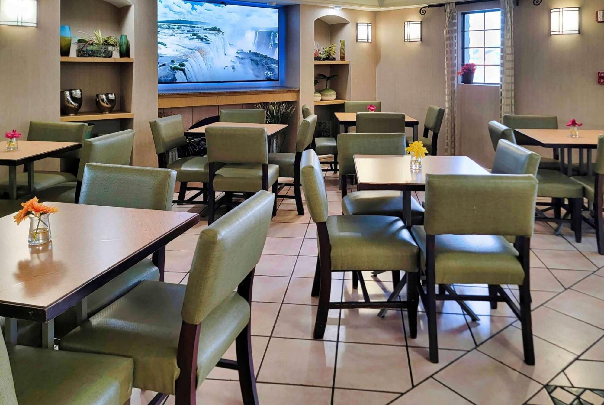 La Quinta Inn By Wyndham Amarillo West Medical Center Exterior photo